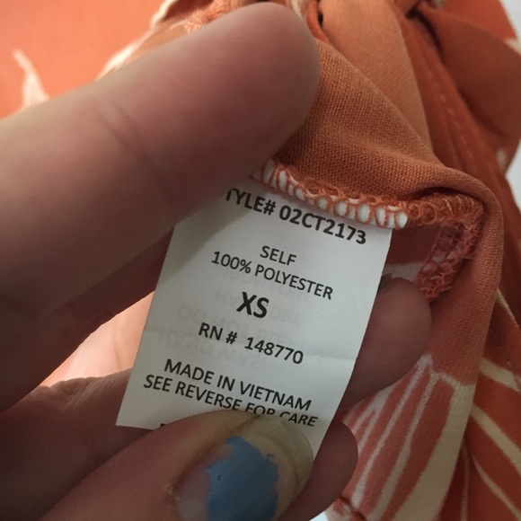 • floral boho safari top • - Picture 4 of 7